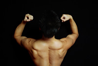 筋肉質の男性の後ろ姿 の画像素材 写真素材ならイメージナビ