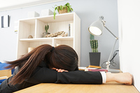 突っ伏すの画像素材 Yourstock