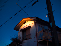 後光さす夕暮れ】の画像素材(32432387)  写真素材ならイメージナビ