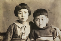 大正時代か昭和初期の日本髪を結う女性 の画像素材 写真素材ならイメージナビ